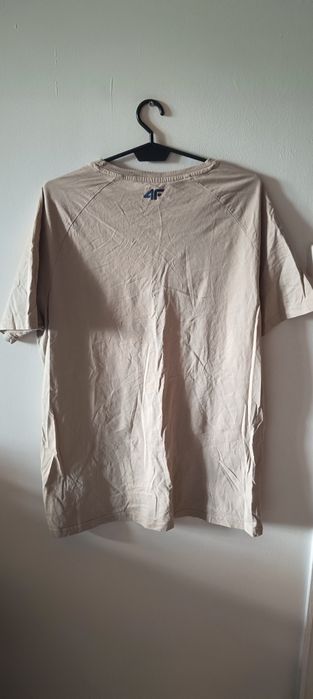 T-shirt męski w rozmiarze XXl
