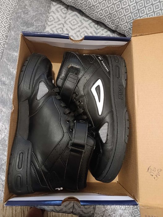 Sapatilhas FILA Teratach Mid