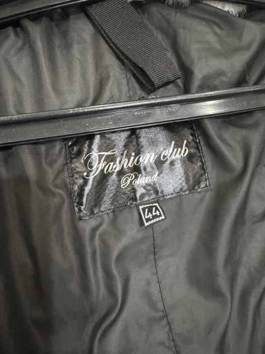 Пуховик жіночий з норкою