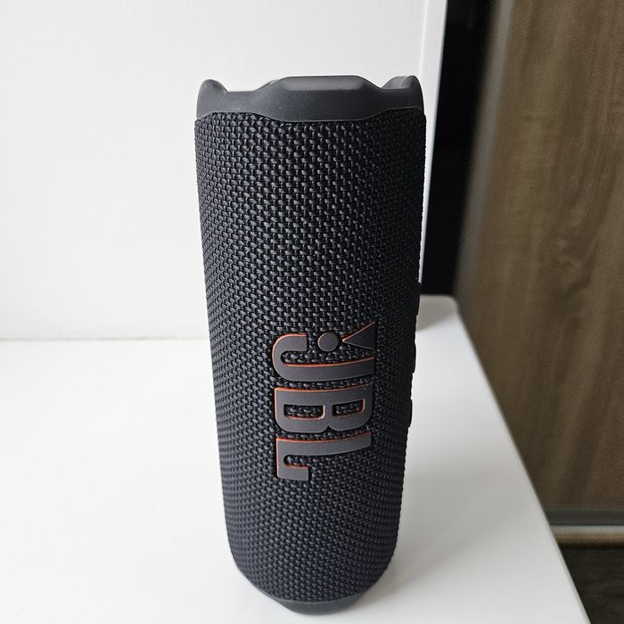 JBL Flip 7 — НОВАЯ МОДЕЛЬ 2025! IP68, AI Sound Boost, 16 ч