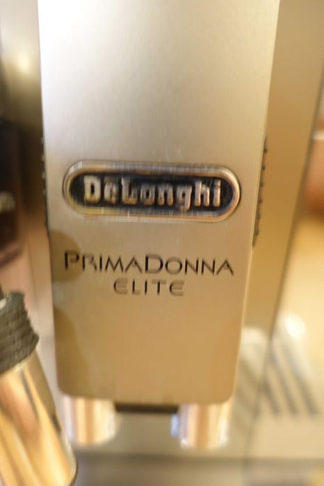 Ekspres De'Longhi PrimaDonna Elite