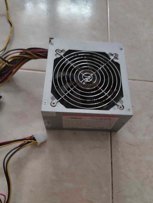 Fonte de alimentação 600 wat