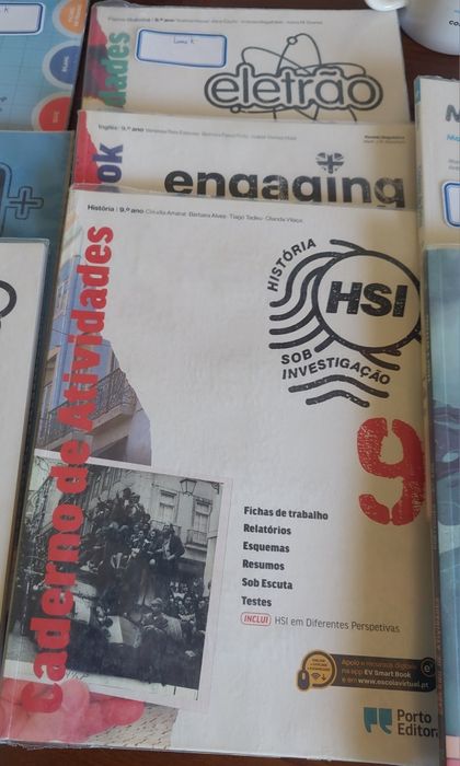 Vendo caderno de atividades 9ano
