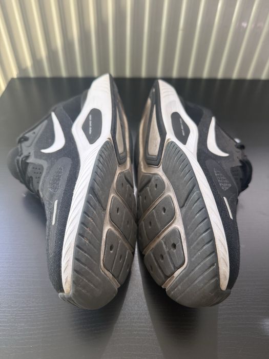 Buty Nike Structure 26