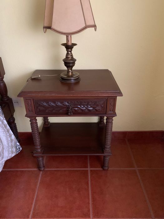 Mobília de quarto antiga