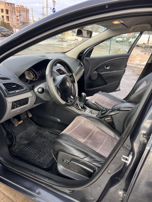 Продам обслужений Megane 3