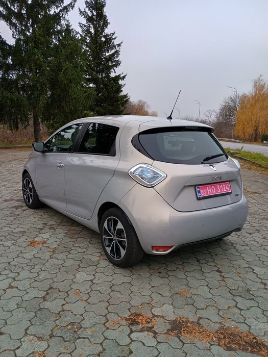 Renault Zoe intense 
ZOE INTENS R90
63631 km
/43 kWh /