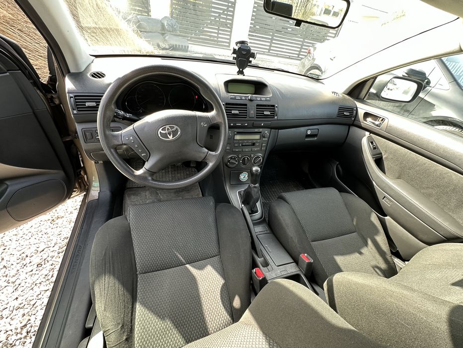 Toyota avensis 2.0 d-4d