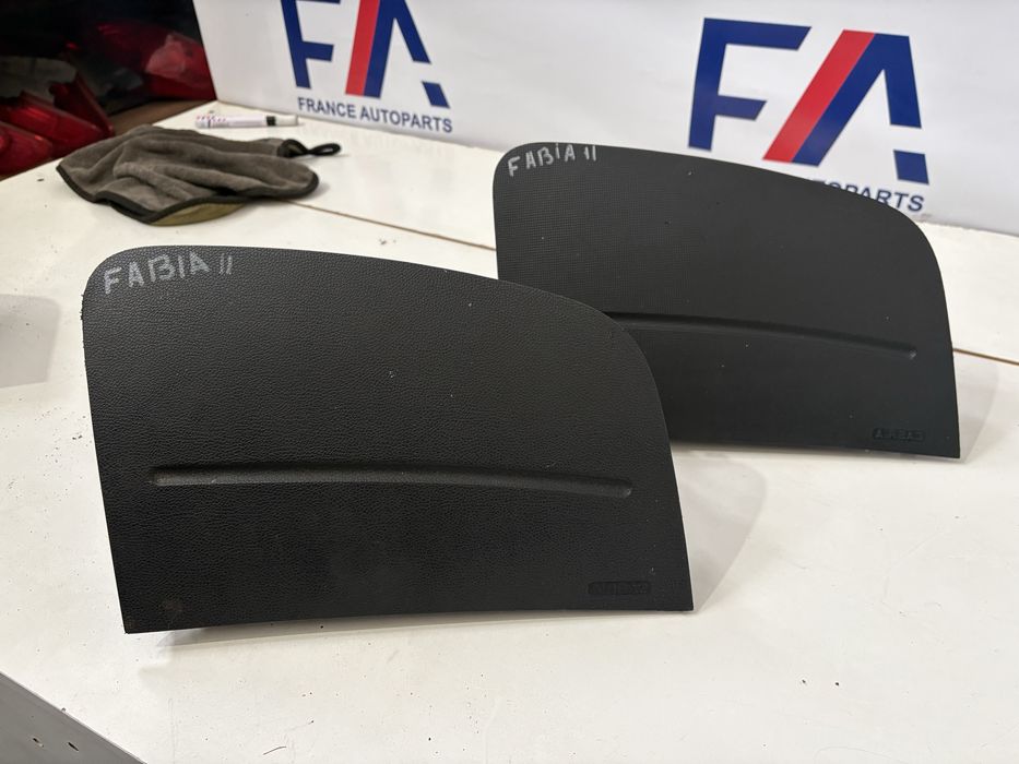 Подушка безпеки пасажира Skoda Fabia II Фабія 2 5J1880202D