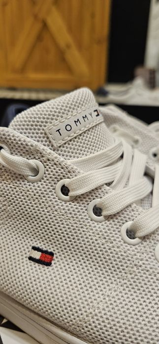 Trampki Tommy Hilfigier, r.41, materiał, wygodne, styllowe