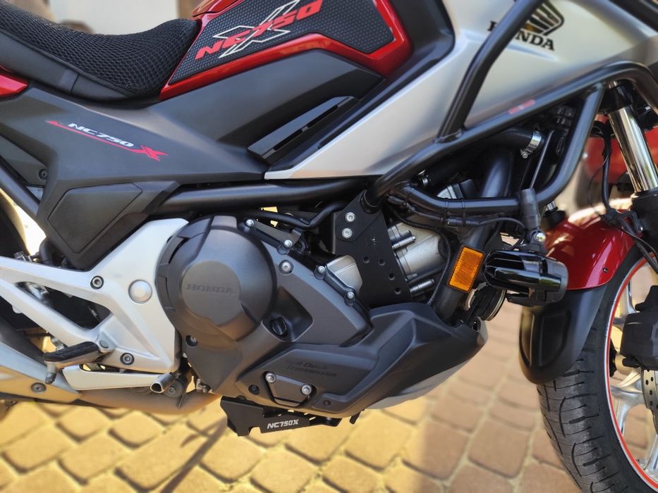 Honda NC750X DCT ABS (2016 / Model 2017 Polift) – Doinwestowana, Doposażony