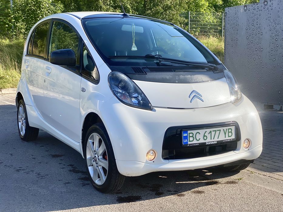 Продам в гарному стані citroen c-zero