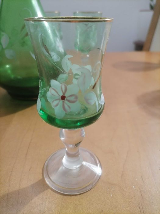 Licoreira com 6 cálices