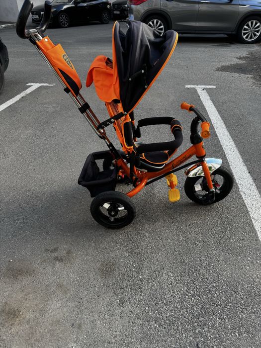 Дитячий триколісний велосипед Azimut Trike з батьківською ручкою