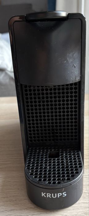 Máquina café Nespresso Essenza Mini C30