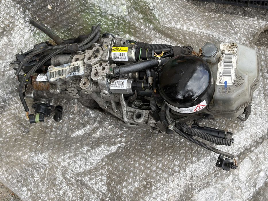 Wybierak skrzyni biegów automatycznej Opel Vivaro 2.5D