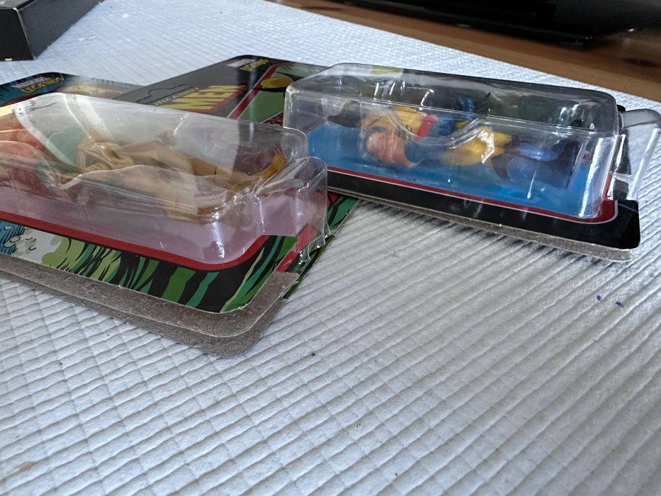 Marvel Legends - Wolverine & Phoenix