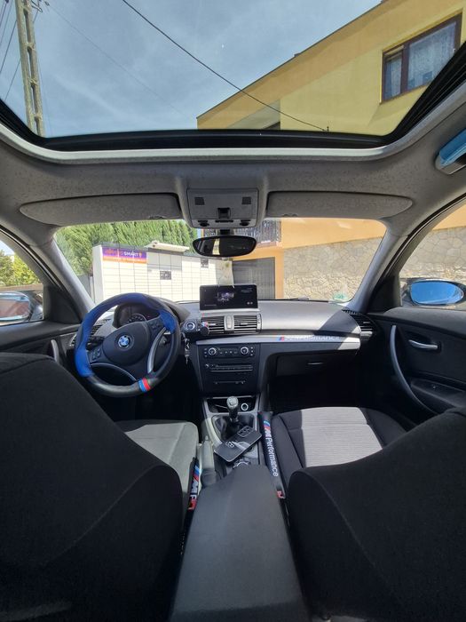 BMW Seria 1 E87 116i | Szyberdach | Android
CarPlay | LED