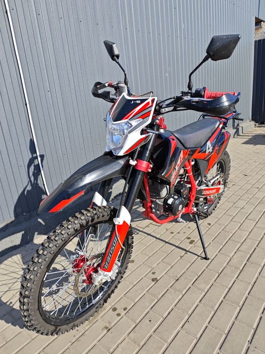 Мото BSE J10 документи