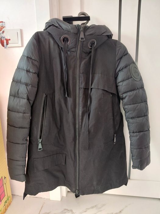 Тепла зимова куртка