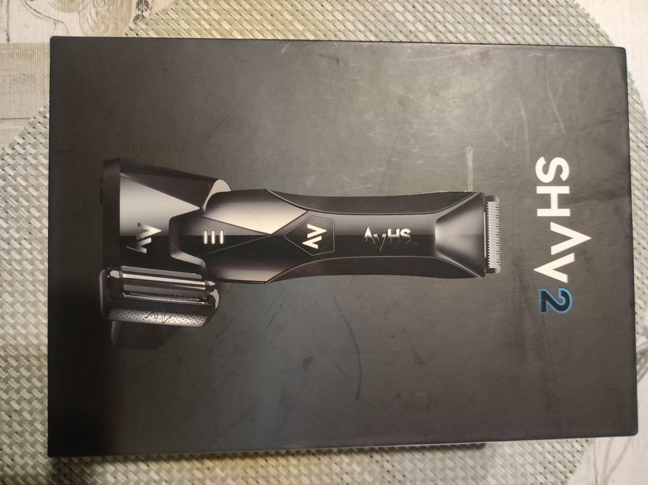 Sprzedam maszynkę do golenia i do strzyżenia nowoczesna