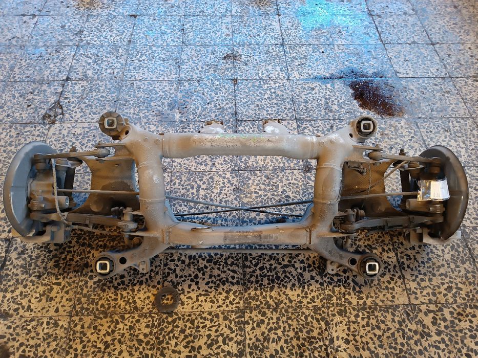 Eixo traseiro - BMW 5 (E60) | 01 - 10