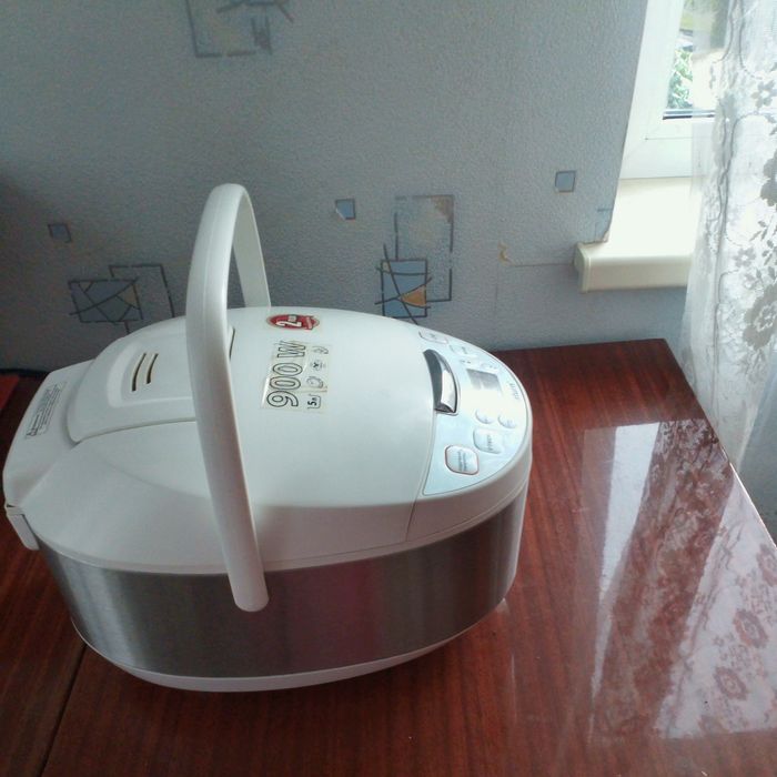 Мультиварка Сатурн