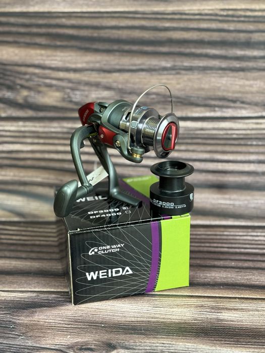 Спінінгова котушка на щуку, судака Weida DF 3000 (3+1bb)