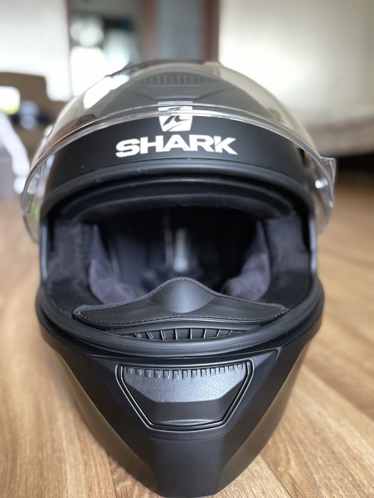 Мотошолом Shark D-Skwal Blank black matt S1