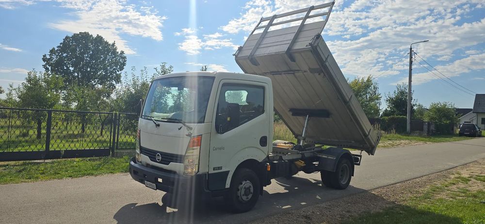 Nissan Cabstar  Kiper