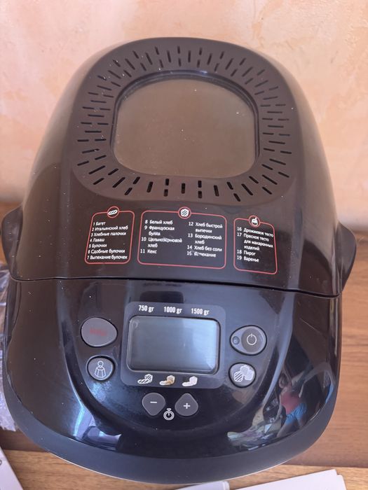 Хлібопічка Moulinex