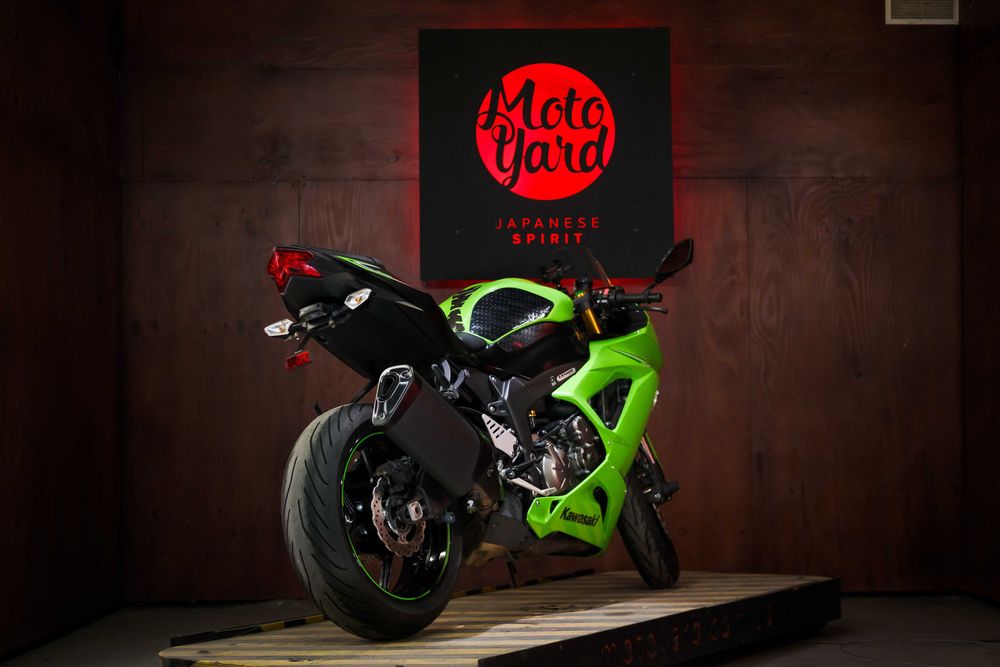 Kawasaki ZX-6R 636 із Японії