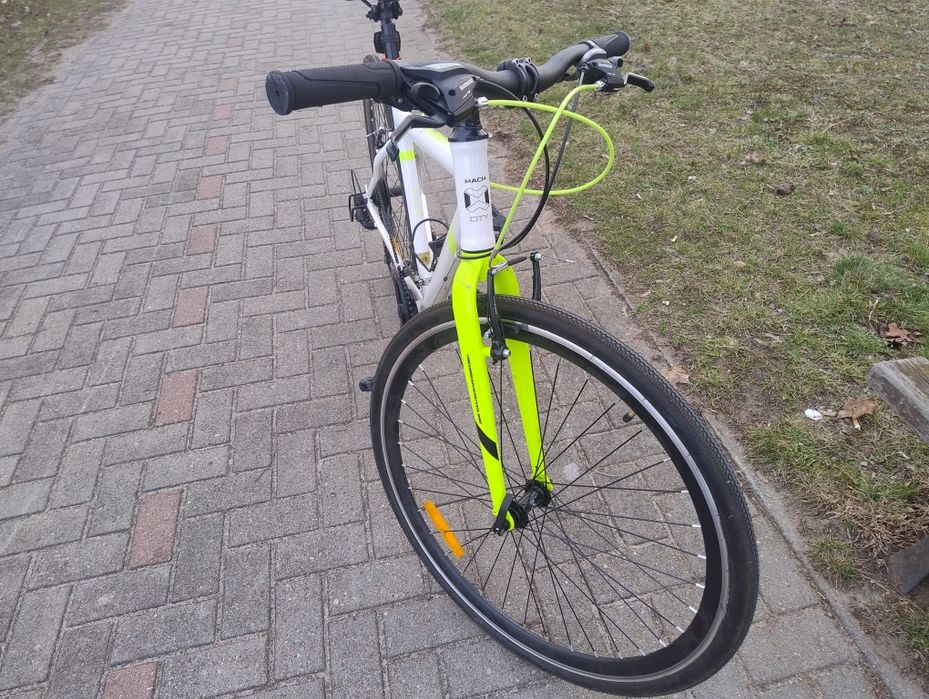 Sprzedam rower szosowy Mach City