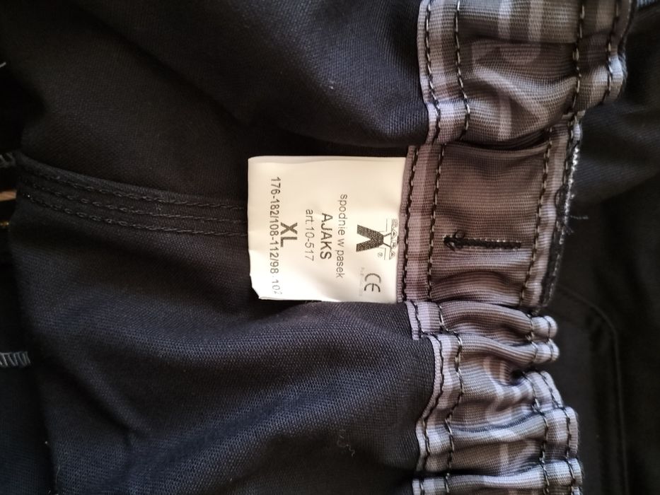 Spodnie męskie nowe w rozm XL firmy Ajaks