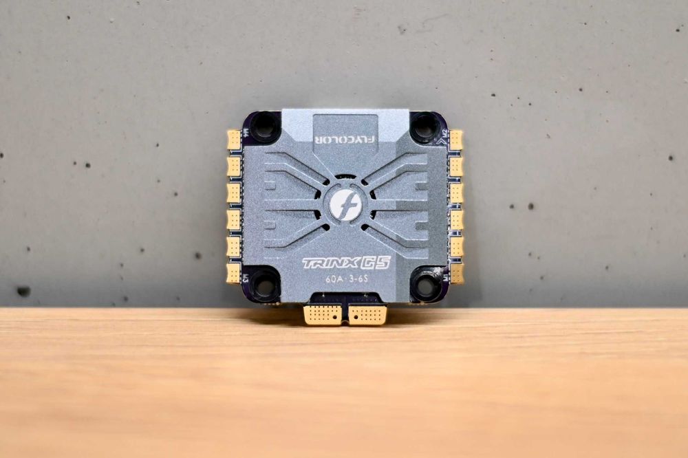 Nowy ESC Flycolor Trinx G5 60A 4in1
