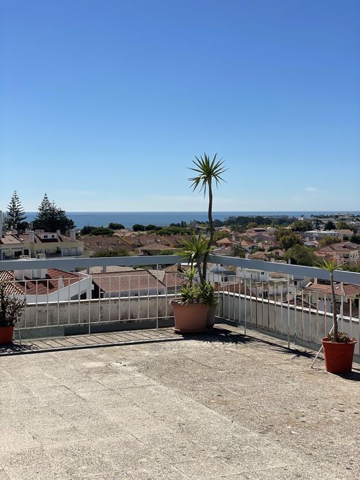 Apartamento T1 garagem Oeiras