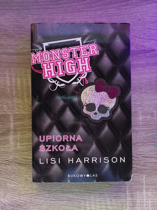 Monster High Upiorna szkoła, Upiór z sąsiedztwa,