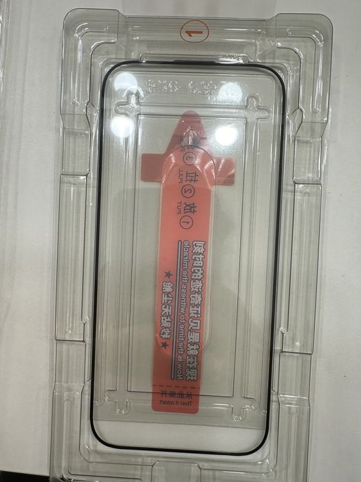 Захисне скло Iphone 16 Pro та чохол 16 Pro Max