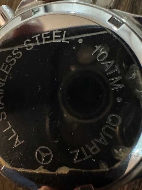 Relógio Mercedes-Benz