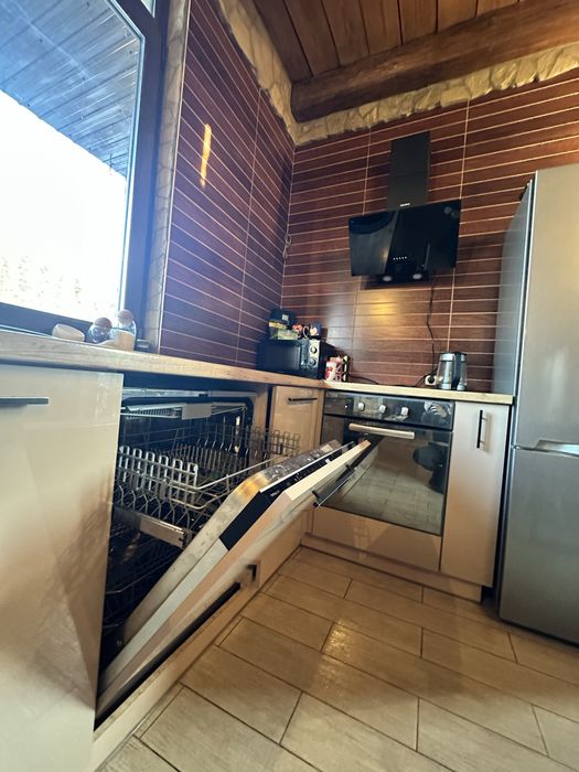 Оренда будинку подобово, Ранчо, чан джакузі, камін, ліс, генератор