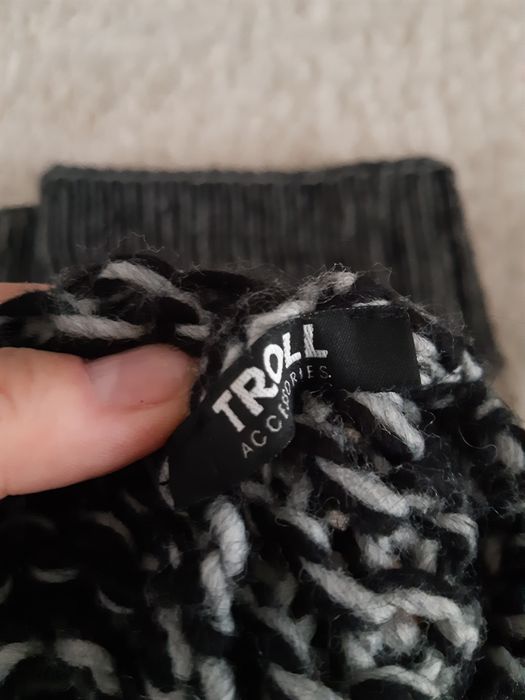 Sprzedam komplet( komin + czapka)