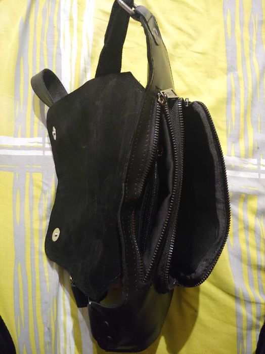 Сумка чоловіча на пояс через плече з натуральної шкіри TARWA Чорний