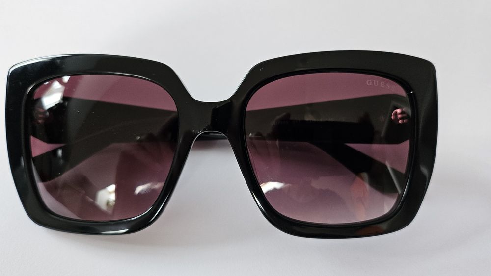 Okulary przeciwsłoneczne Guess GU7889