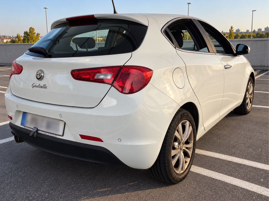 Alfa romeo Giulietta 1.6 JTDM — photo 3