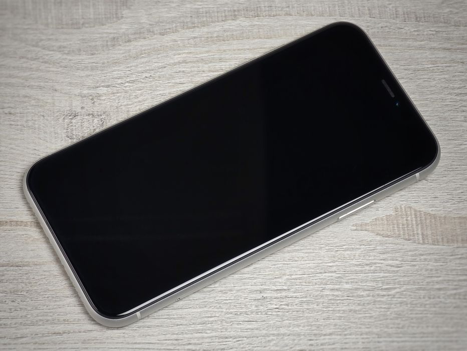 Смартфон Apple iPhone XR 64GB White (A2105) • NeverLock • 77%