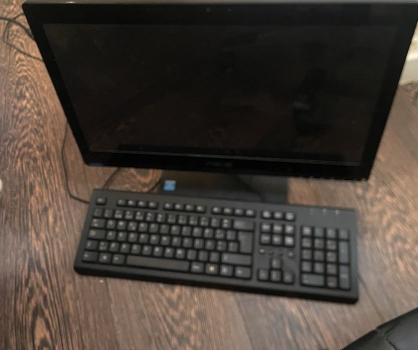 Vende-se computador Asus ecrã tátil
