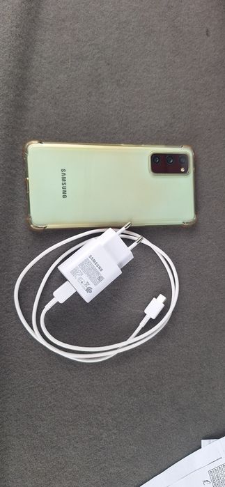 Samsung s20 fe 6/128