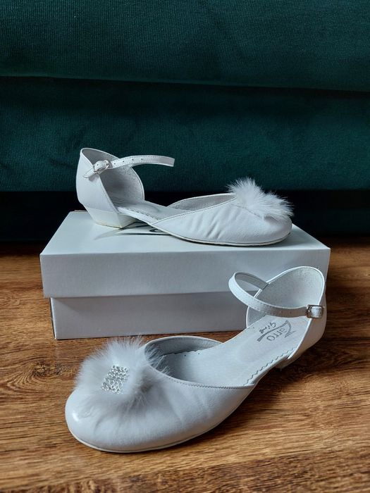 Buty komunijne r. 36 dziewczęce