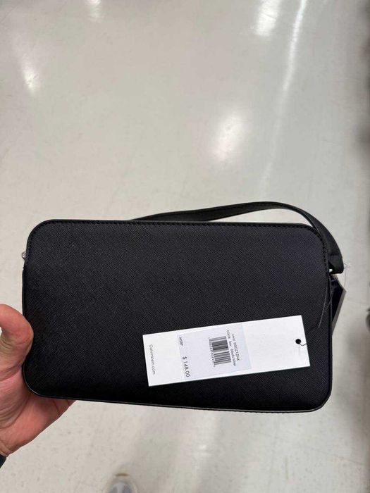 Сумка Calvin Klein чорна кросбоді • оригінал • нова