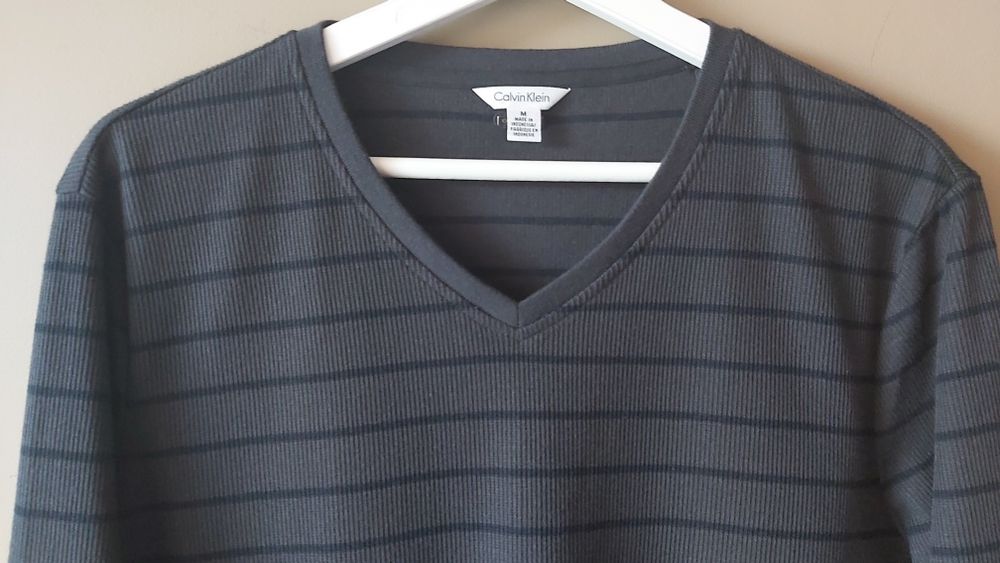 Calvin Klein sweter M